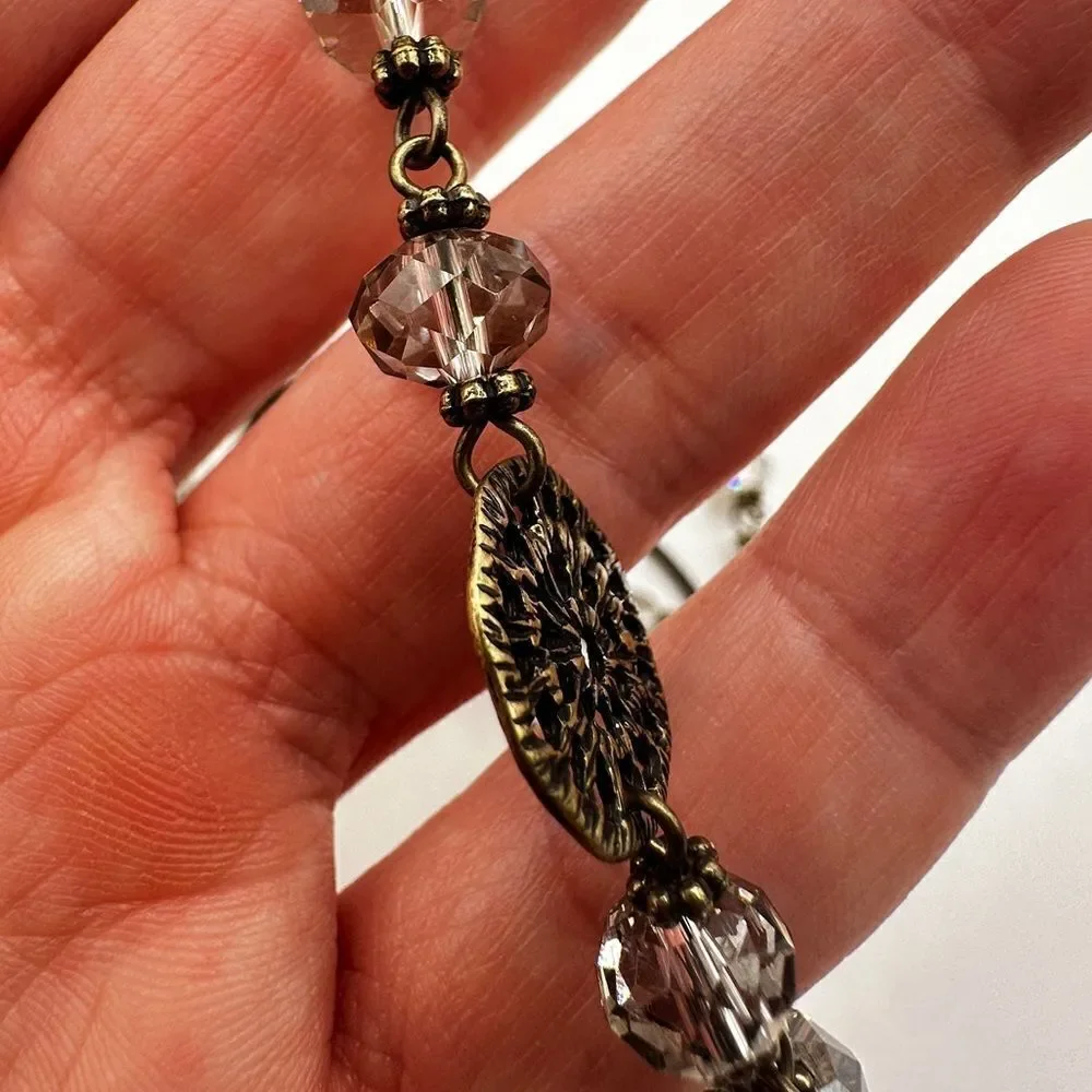 36” brass tone metal with glass‎ crystal beads, necklace!